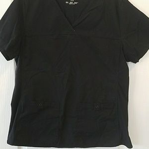 Cherokee Scrub Top L